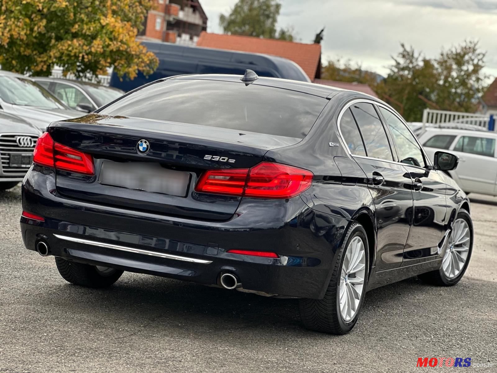 2017' BMW Serija 5 530E photo #5