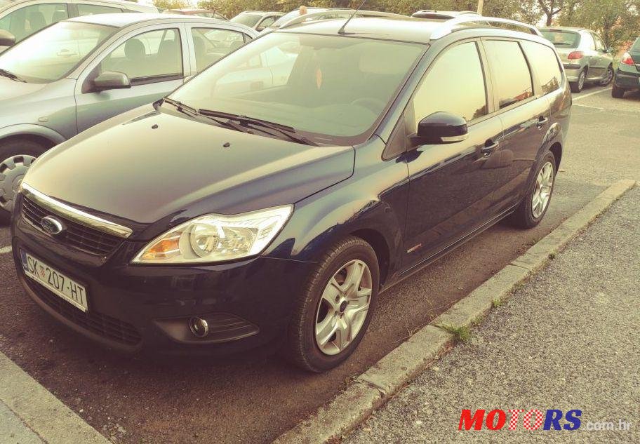 2011' Ford Focus Karavan 1,6 photo #1