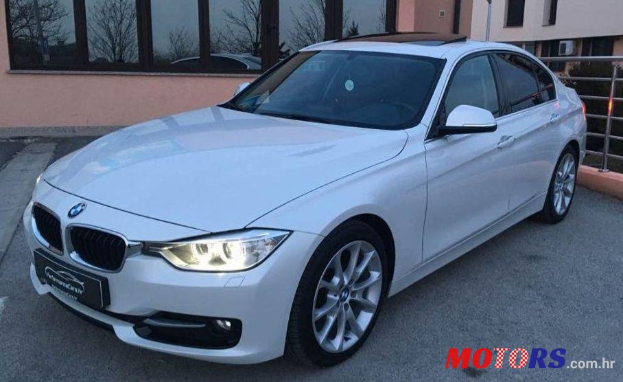 2012' BMW 3 Series 320D photo #2