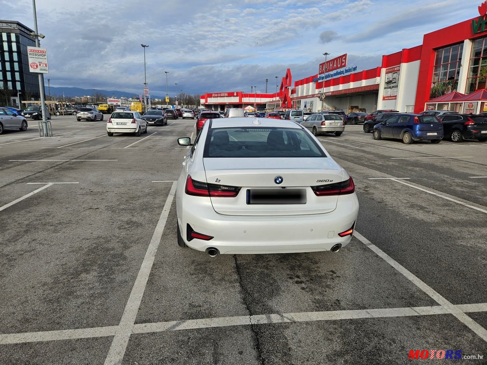 2021' BMW Serija 3 320E photo #5