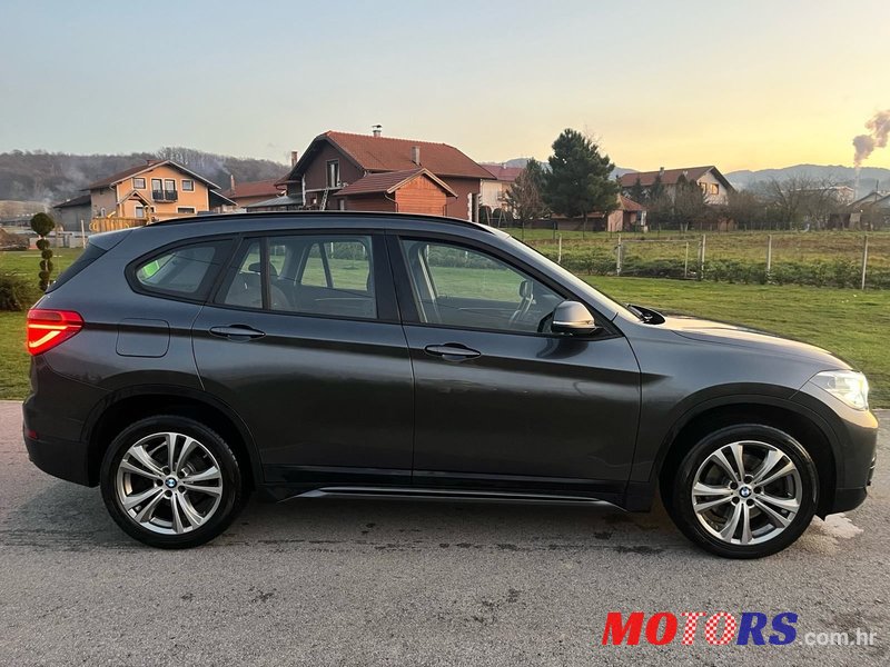 2016' BMW X1 20D photo #6