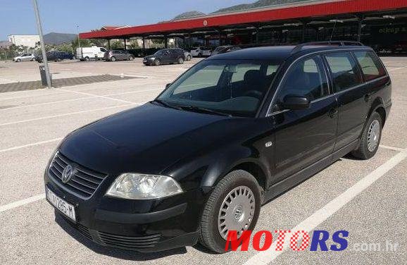 2002' Volkswagen Passat Variant 1,9 Tdi photo #1