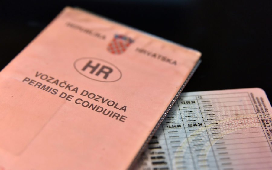 Stižu velike promjene za sve vozače u Hrvatskoj: Nova direktiva EU donosi korjenite promjene u sustav vozačkih dozvola