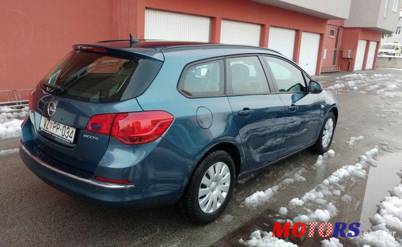 2013' Opel Astra Karavan 1,7 Cdti photo #1