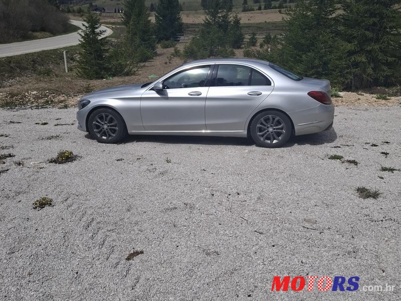 2015' Mercedes-Benz C-Klasa 180 photo #5