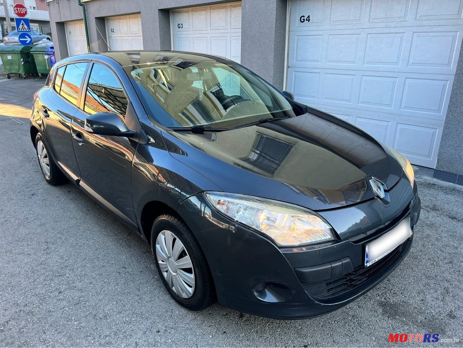2010' Renault Megane 1,5 Dci photo #1