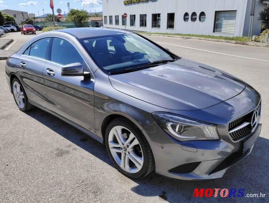 2015' Mercedes-Benz Cla Klasa 180 Cdi photo #1