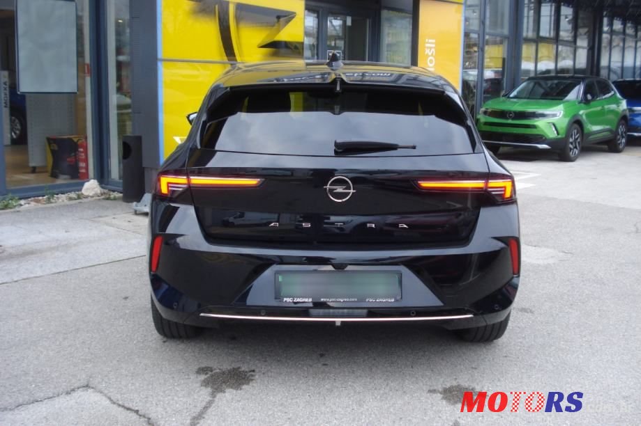 2022' Opel Astra photo #5