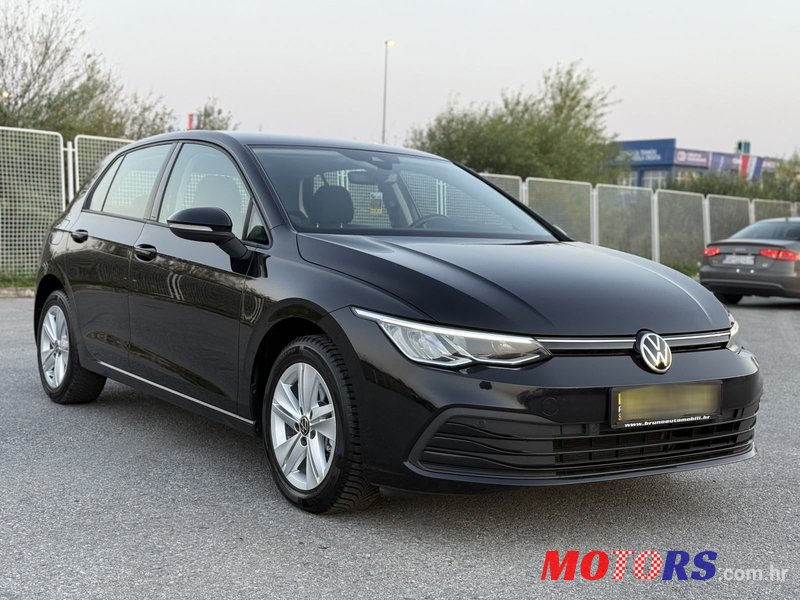 2020' Volkswagen Golf VIII 2,0 Tdi photo #3