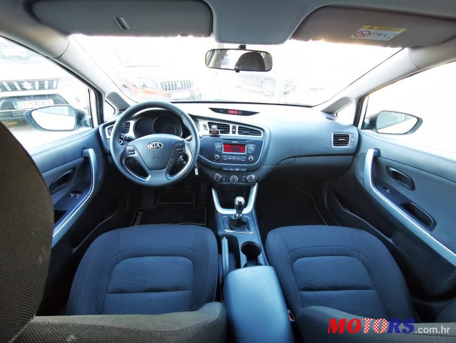 2015' Kia Ceed 1,4 Crdi photo #3