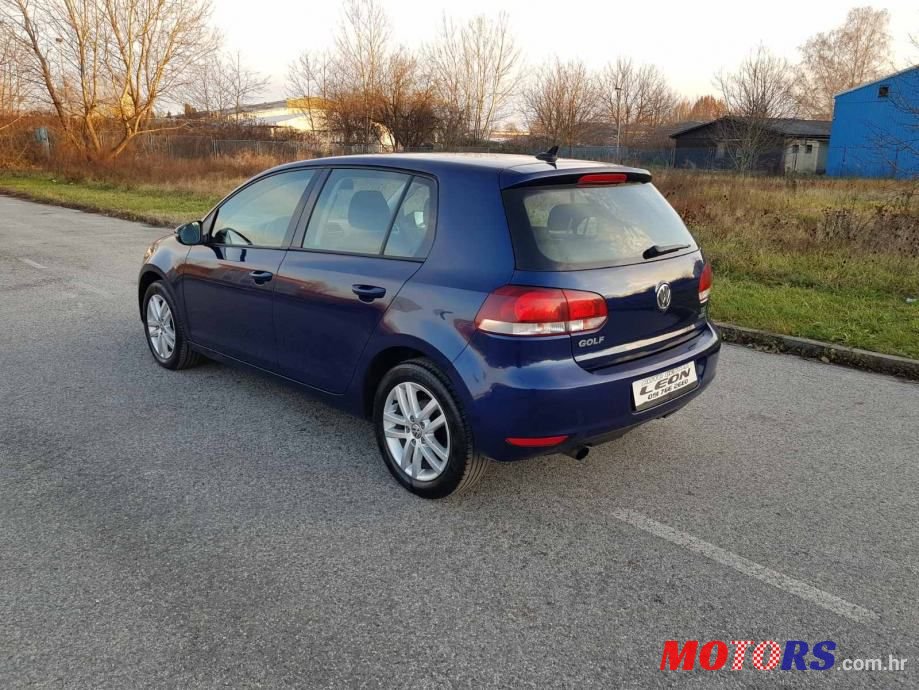 2009' Volkswagen Golf 6 photo #6