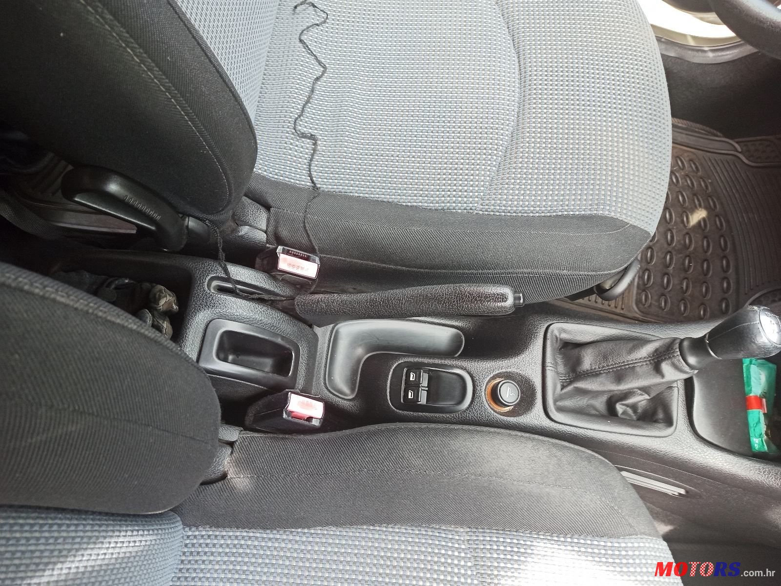 2005' Peugeot 206 206 1,1 photo #2