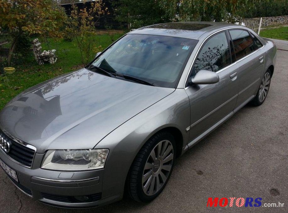 2004' Audi A8 4,2 V8 photo #1