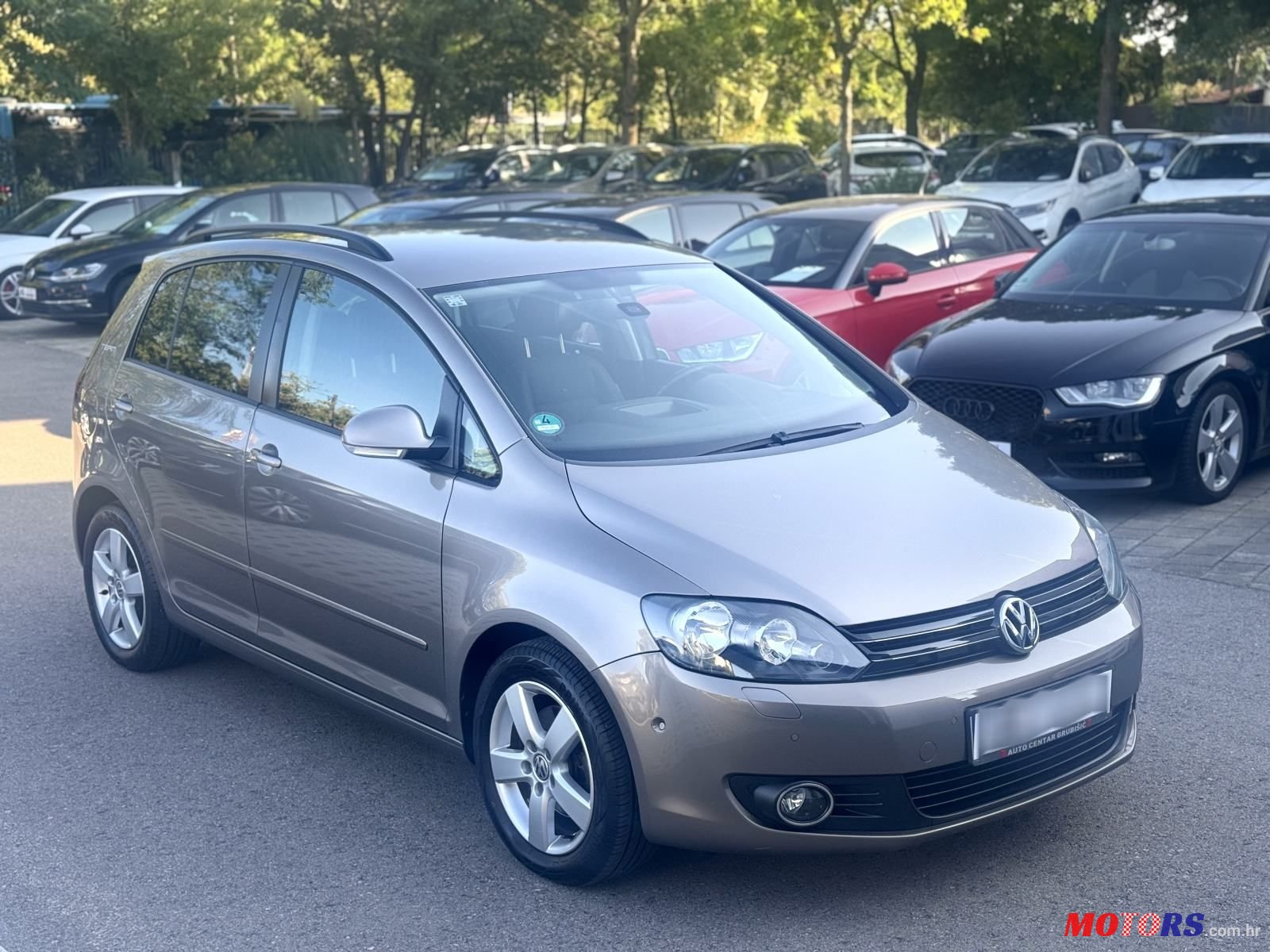 2010' Volkswagen Golf Plus 1,6 Tdi photo #4