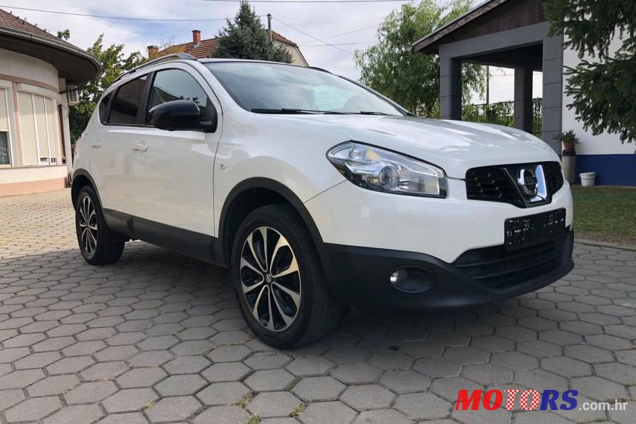 2013' Nissan Qashqai 1,5 Dci 360 photo #1