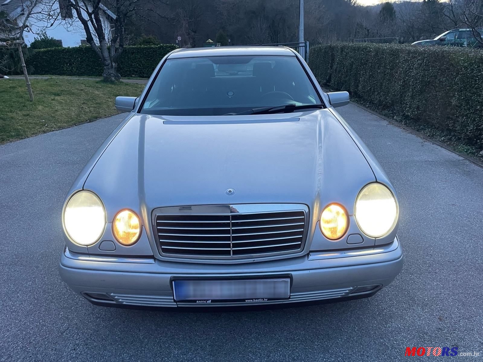 1996' Mercedes-Benz E-Klasa 230 photo #5