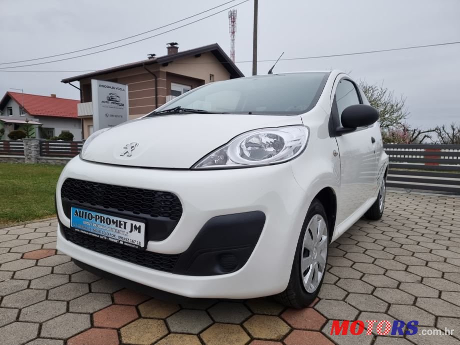 2013' Peugeot 107 1,0 photo #1