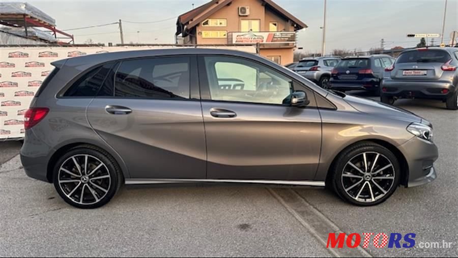 2018' Mercedes-Benz B-Klasa 180 photo #4