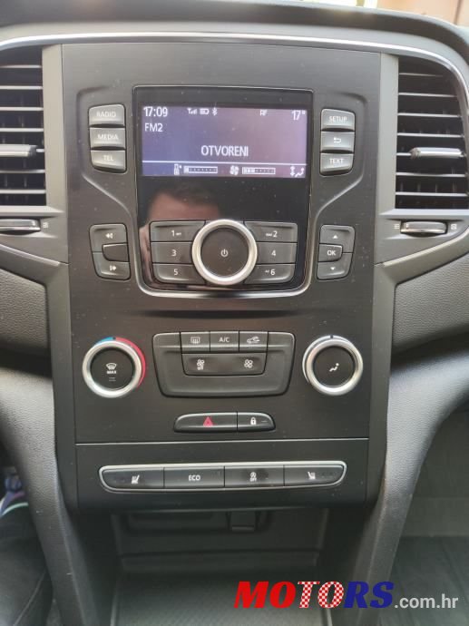 2019' Renault Megane Blue Dci 95 photo #4