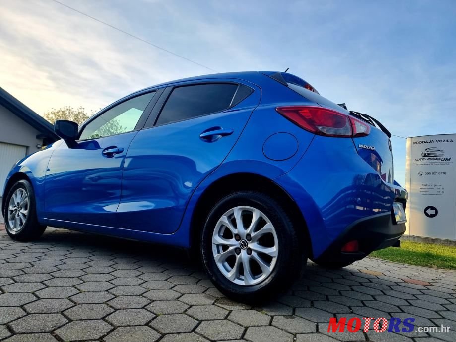 2015' Mazda 2 G90 Challenge photo #6