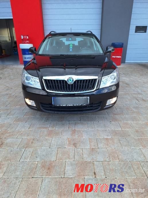 2012' Skoda Octavia Combi photo #1