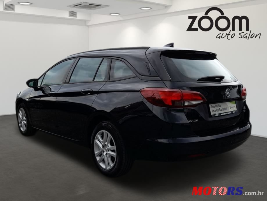2018' Opel Astra Karavan photo #4