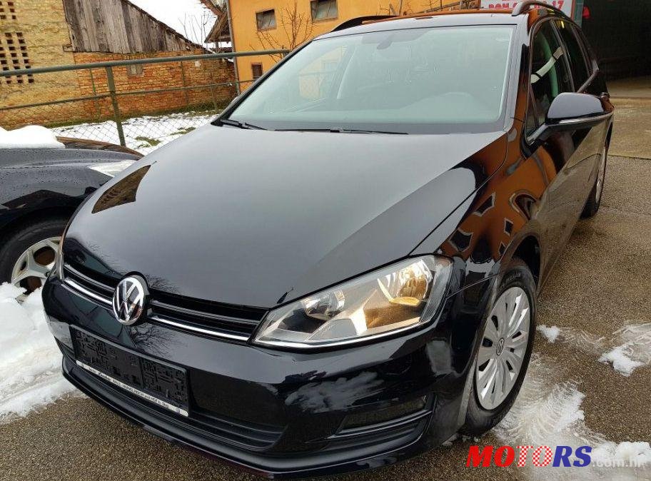 2014' Volkswagen Golf VII Variant photo #2