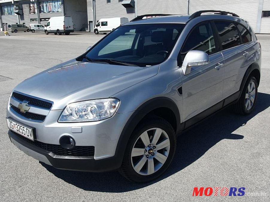 2009' Chevrolet Captiva 2,0 D Lt photo #1