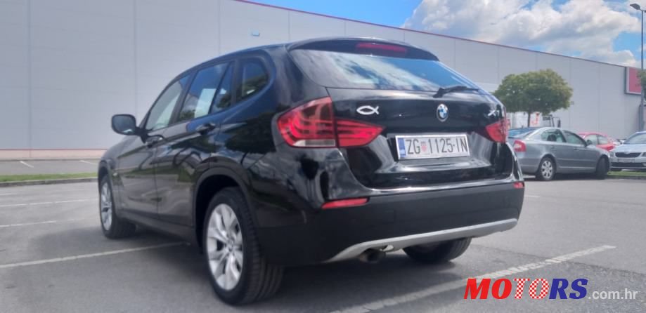 2010' BMW X1 Sdrive18D photo #4