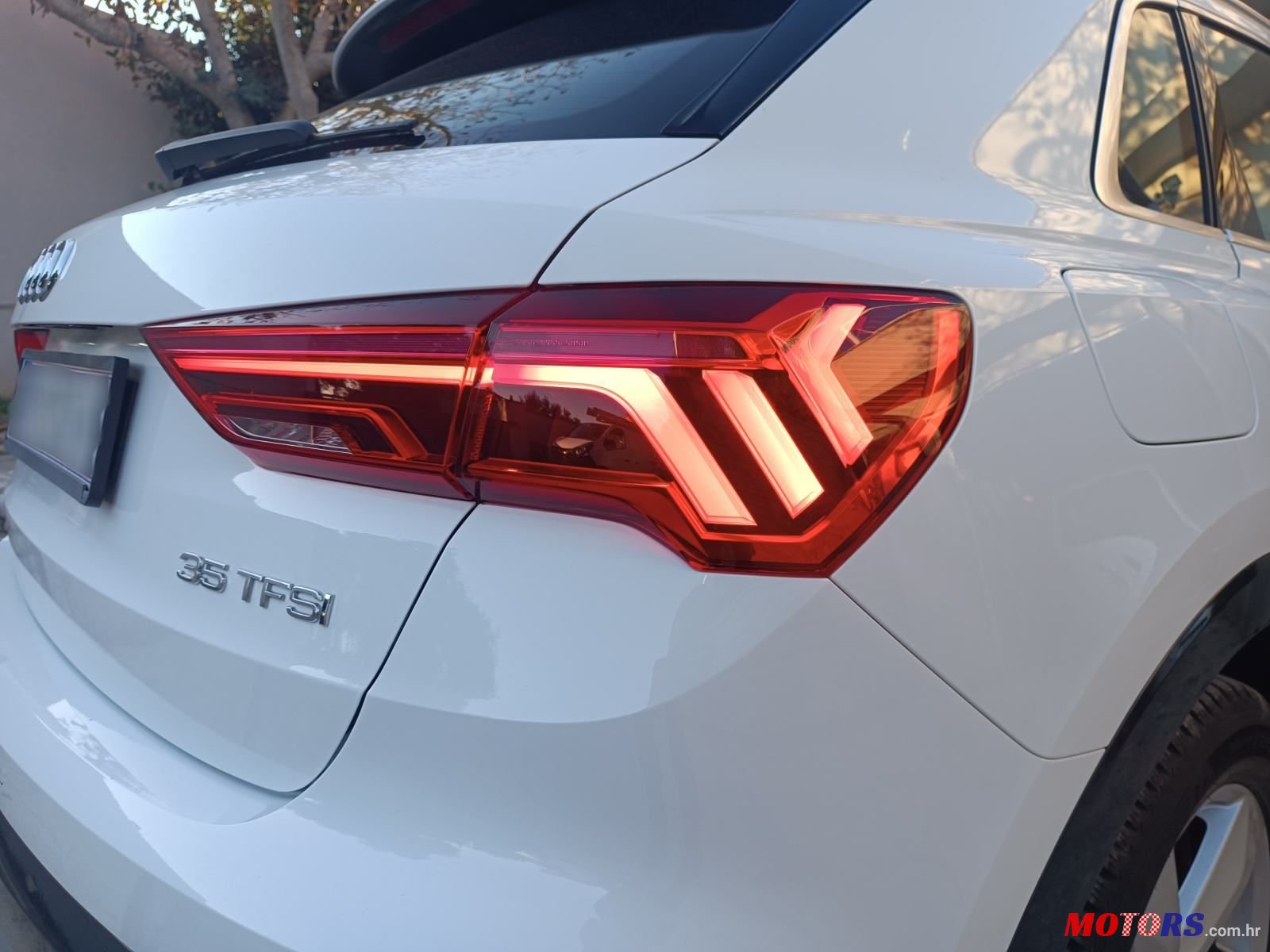 2019' Audi Q3 35 Tfsi photo #4