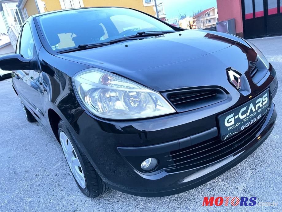 2008' Renault Clio 1,2 16V photo #1