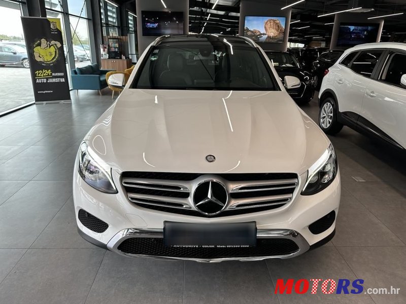 2016' Mercedes-Benz GLC 250 D photo #2