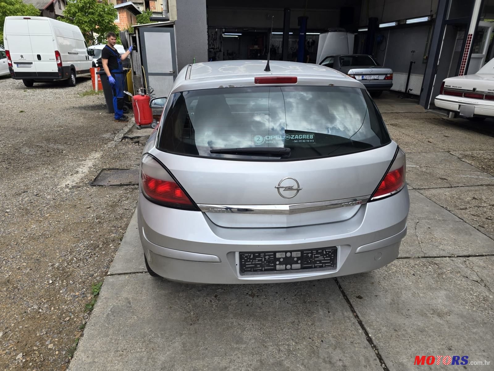 2006' Opel Astra 1,7 Cdti photo #4