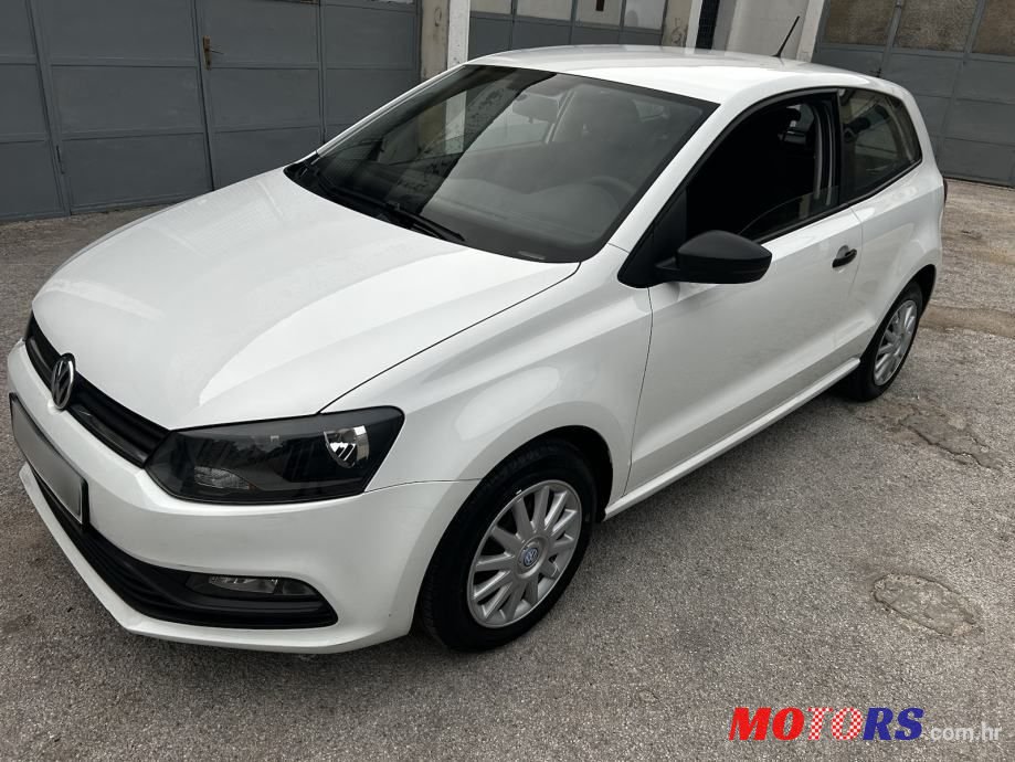 2015' Volkswagen Polo 1,4 Tdi Bmt photo #2