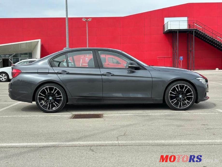 2017' BMW Serija 3 318D photo #6