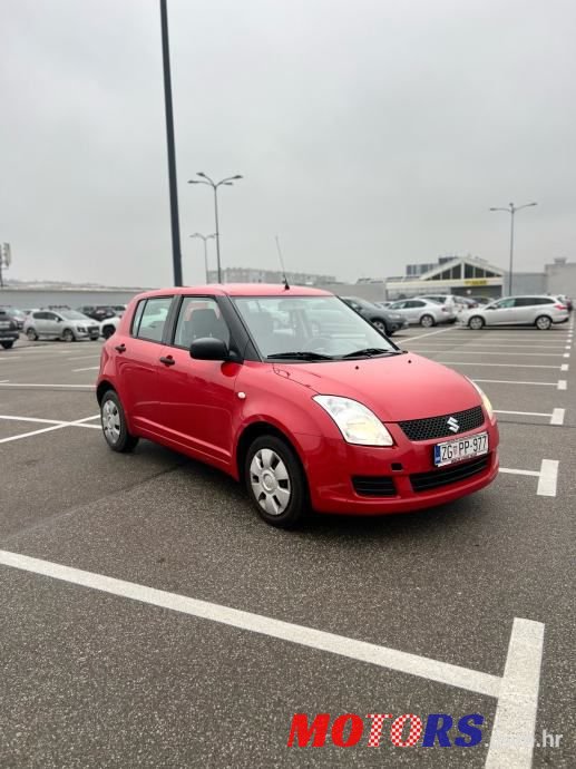 2009' Suzuki Swift 1,3 photo #3
