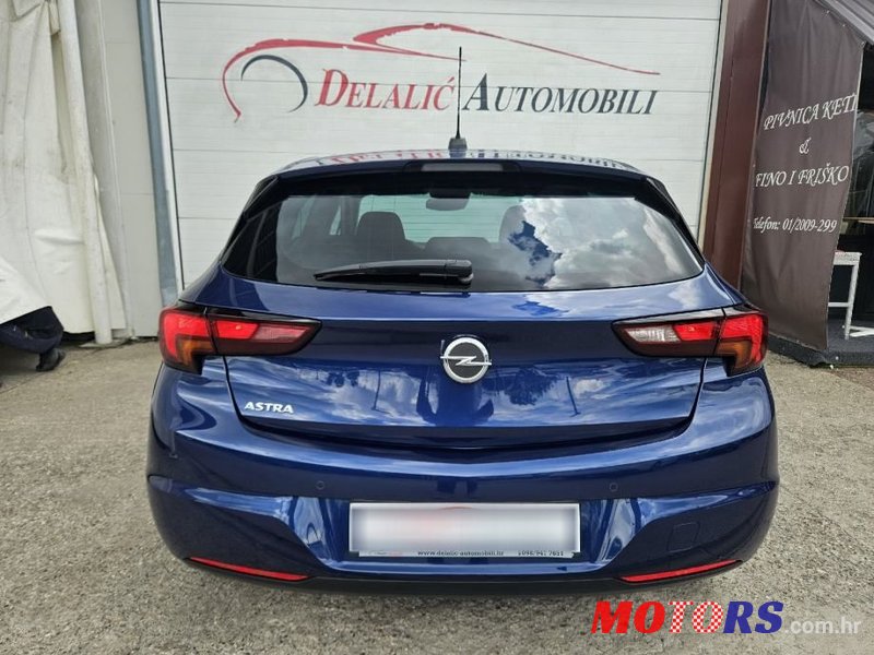 2020' Opel Astra 1,5 D photo #5