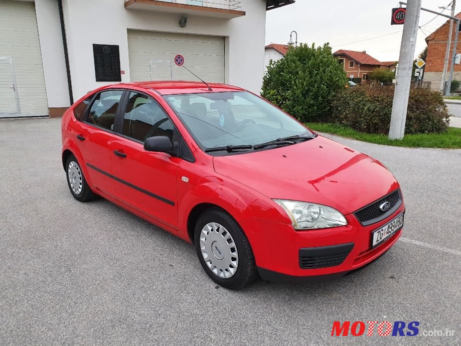 2005' Ford Focus photo #6