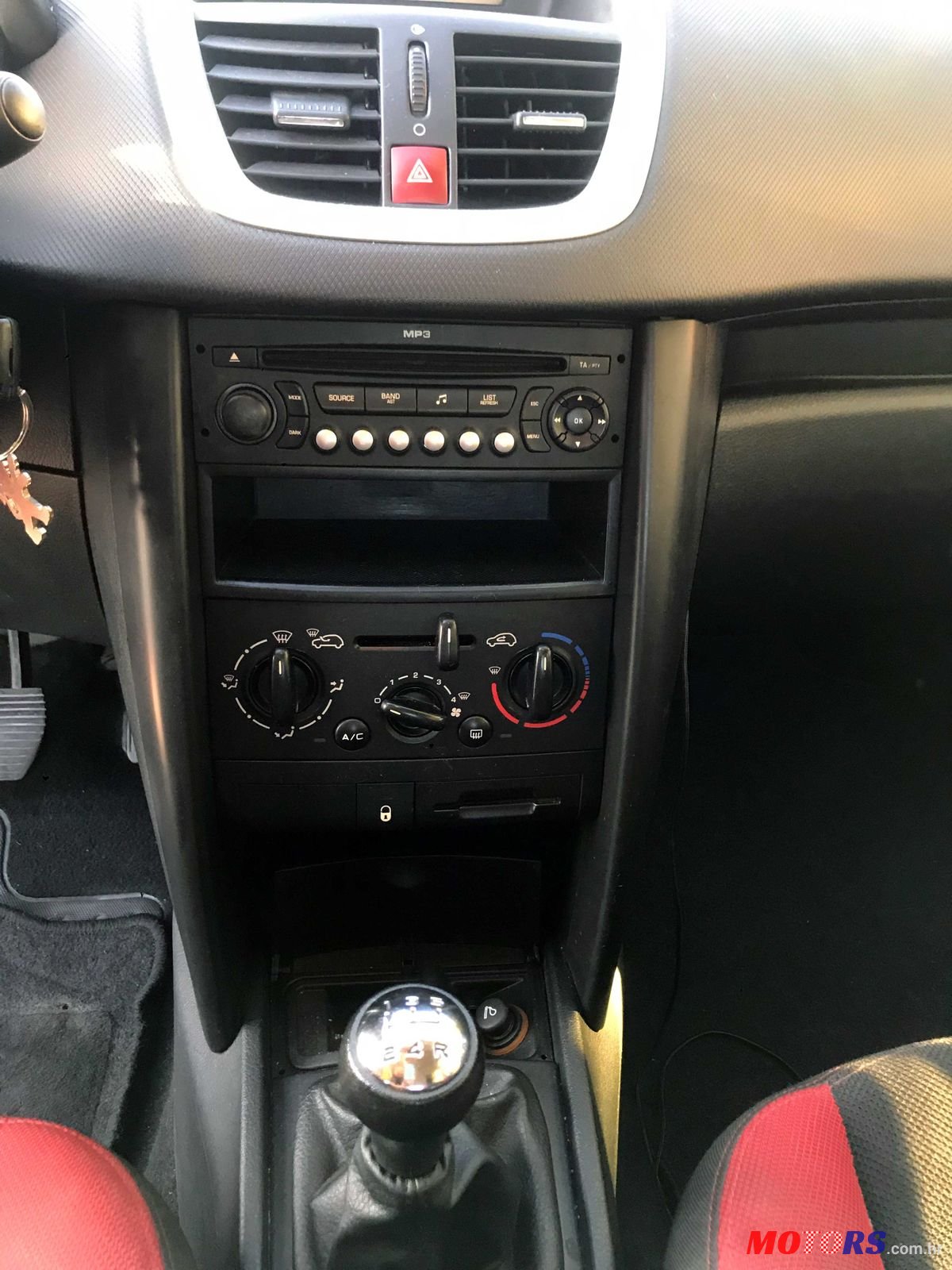 2008' Peugeot 207 photo #5