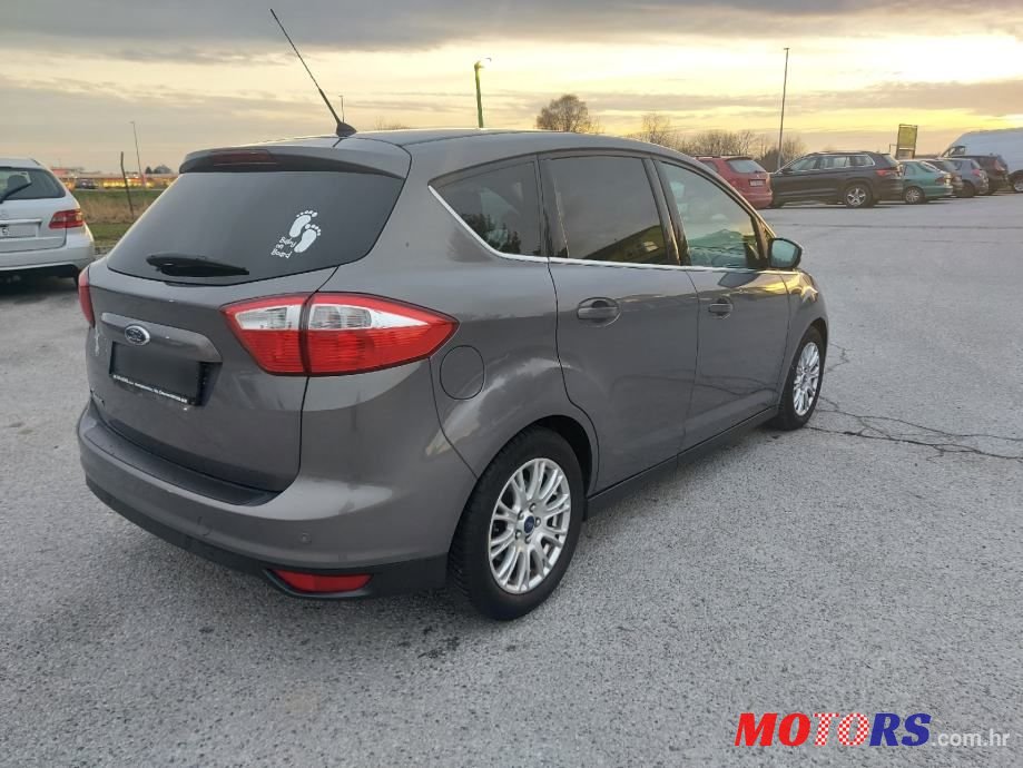 2015' Ford C-MAX Titanium photo #3
