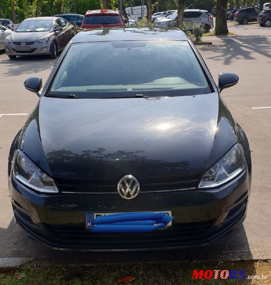 2015' Volkswagen Golf VII 1,6 Tdi photo #1