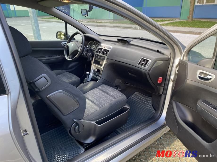 2004' Peugeot 307 2,0 Hdi photo #5