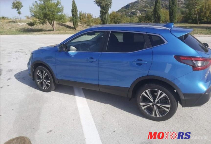 2019' Nissan Qashqai 1,3 photo #1