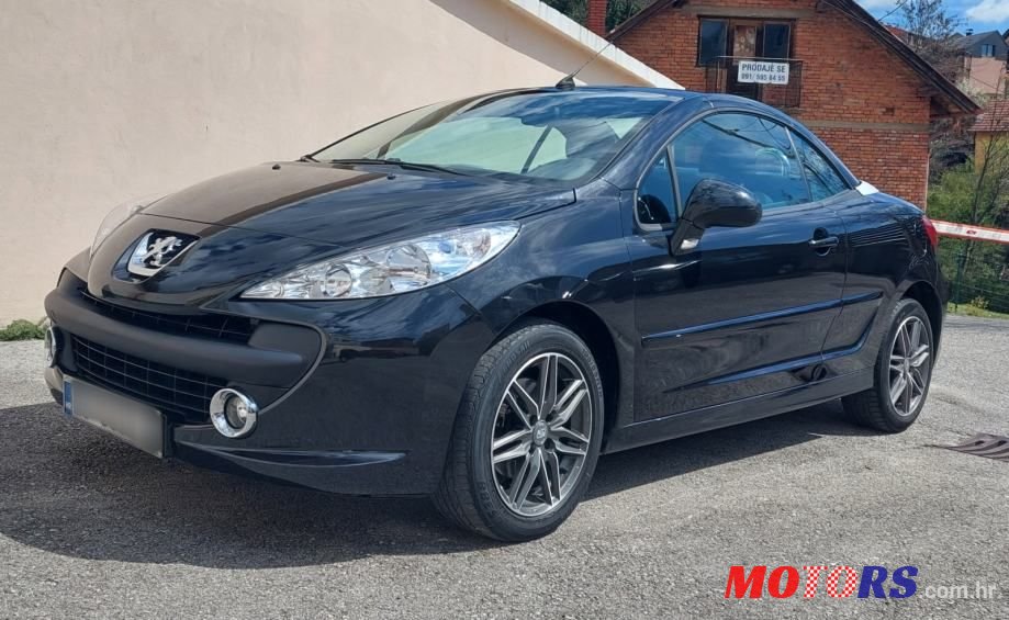 2008' Peugeot 207 photo #1