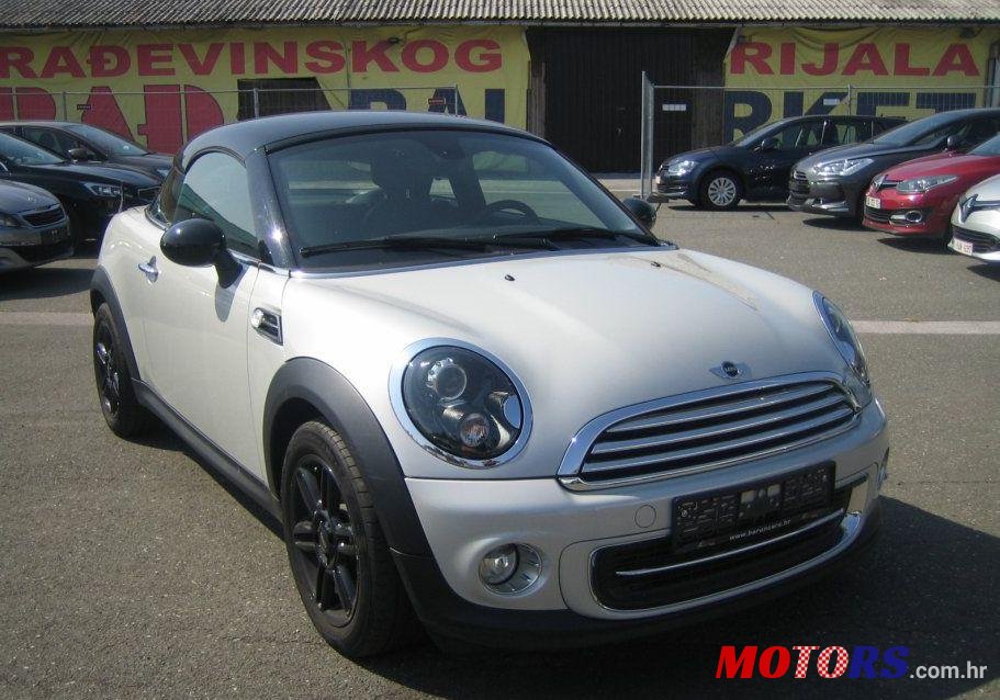 2013' MINI Cooper Cooper photo #1