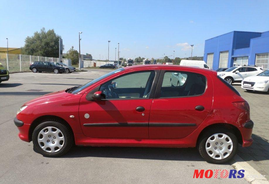 2005' Peugeot 206 206 1,4 photo #1