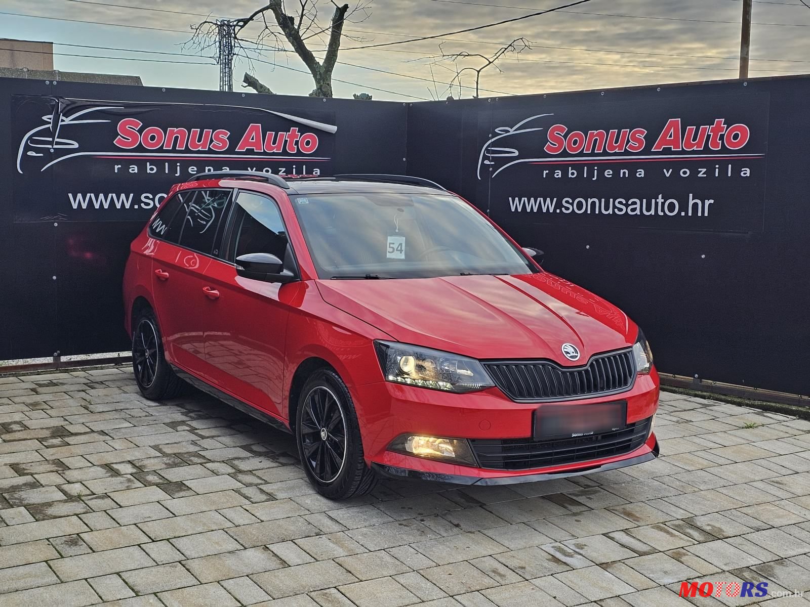 2018' Skoda Fabia Combi photo #3