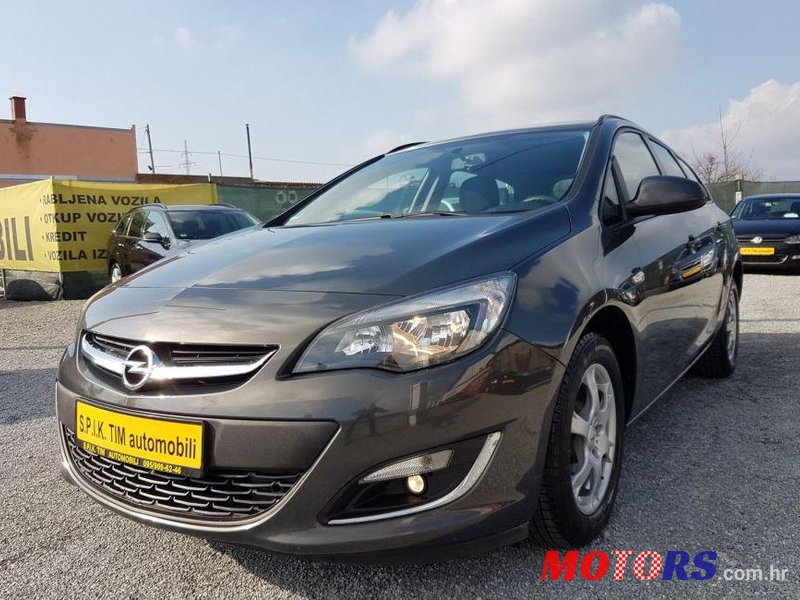 2013' Opel Astra Karavan 1,7 Cdti photo #1