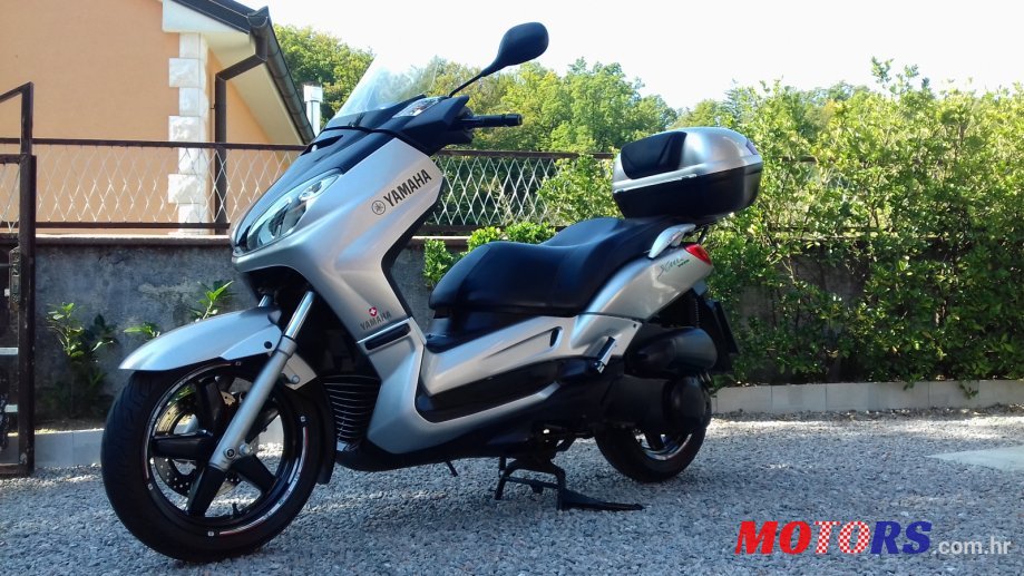 2006' Yamaha X-MaX 250cm photo #1