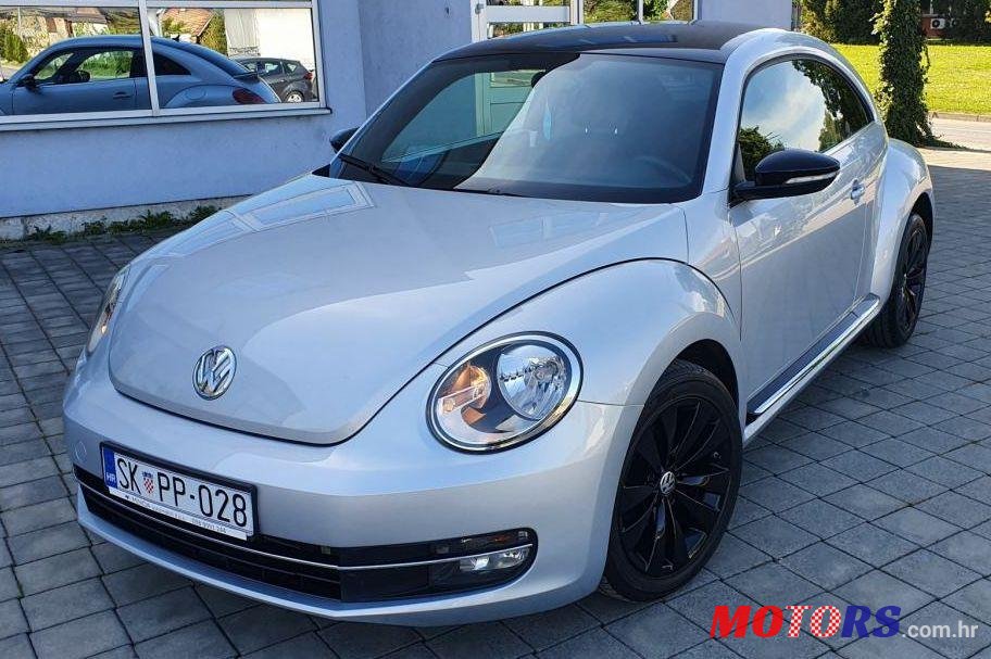 2012' Volkswagen Beetle 1,6 Tdi photo #1